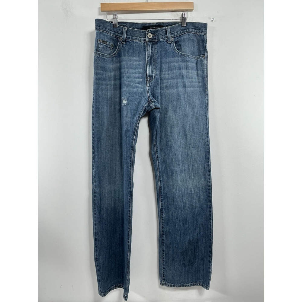 Men’s Calvin Klein Bootcut Distressed Straight Leg Blue Jeans 34
